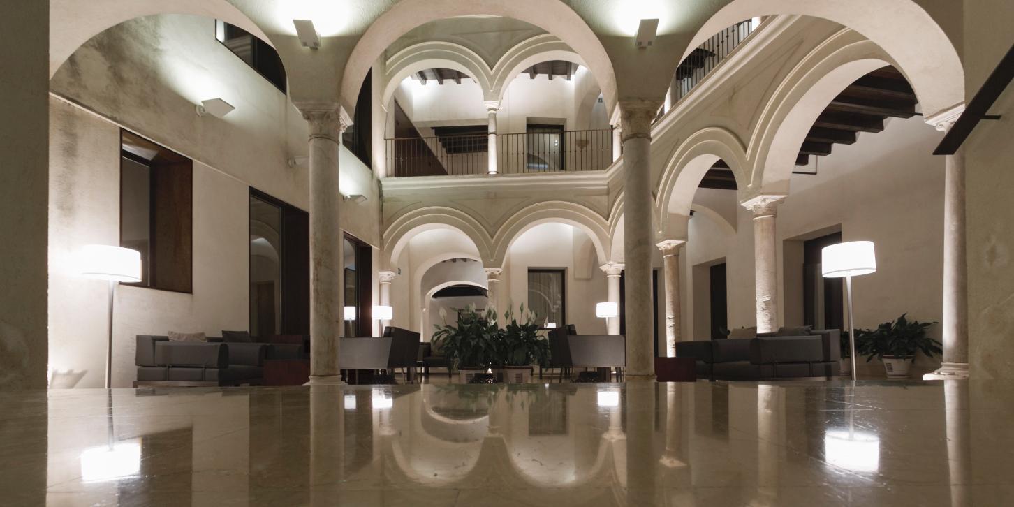 Del Lucero Seville